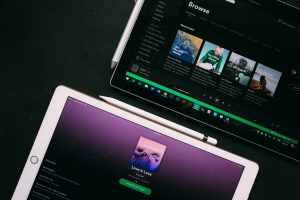 manfaat Spotify